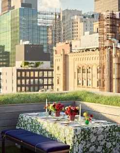 Medium TableclothLilium Avorio in Linen