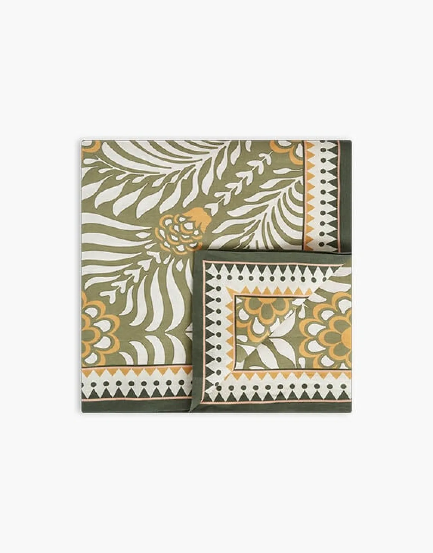 Medium TableclothTudorLight Green in Linen